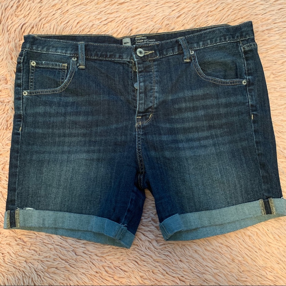 Mossimo Boyfriend Jean Shorts